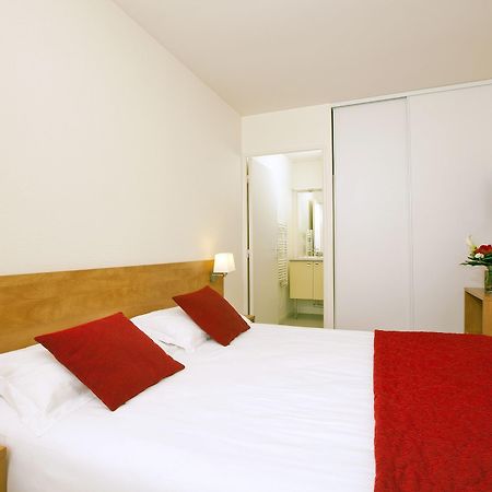 Sejours & Affaires Rennes Villa Camilla Екстериор снимка