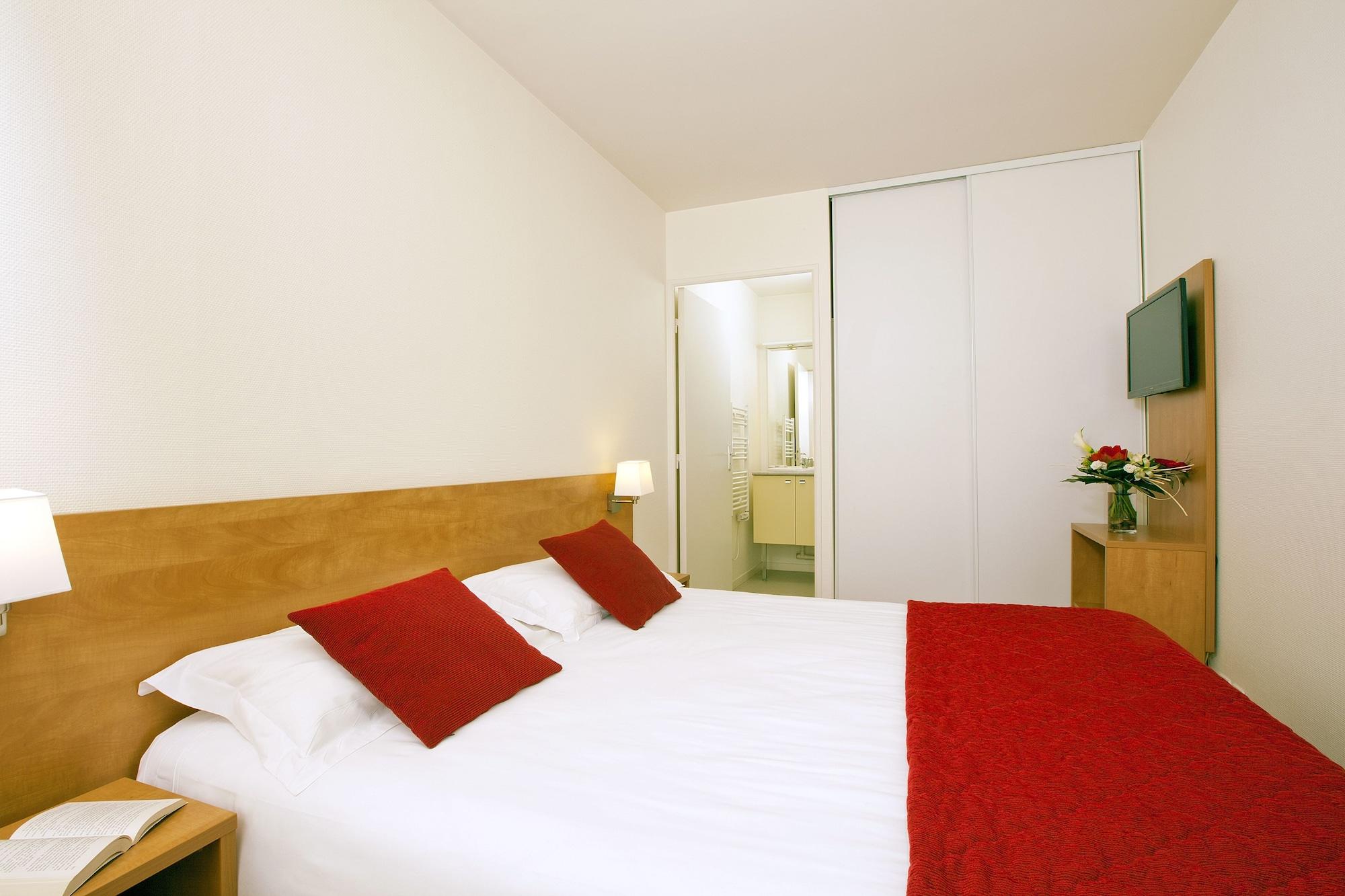 Sejours & Affaires Rennes Villa Camilla Екстериор снимка